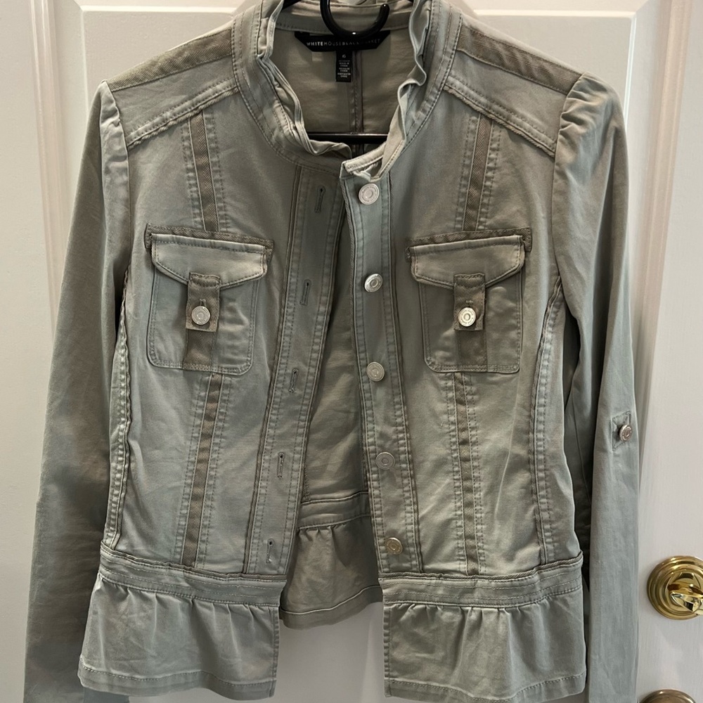 White House Black Market light green jacket size 6